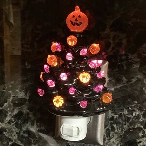 Retro Halloween Bubble Tree Night Light